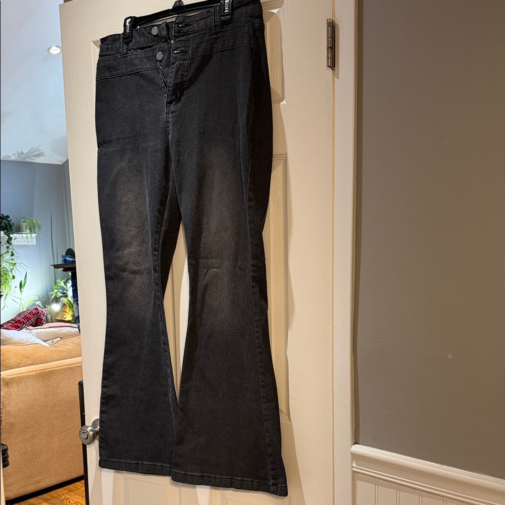Women's Black Flared Jeans